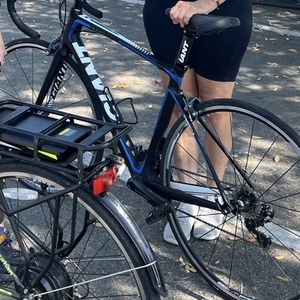 2017 Giant Defy Black and Blue