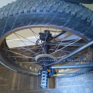 Other N/A Silver, gray or bare metal and Black