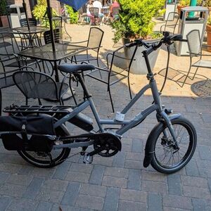 2025 Tern Quick Haul P9 Silver, gray or bare metal and Blue