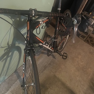 GT Bicycles GTR 5 Black