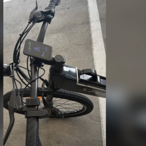 2026 Says Speed on the side doesn't have a set manufacturer Speed Black