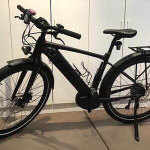 2022 Giant Fastroad E+ Black