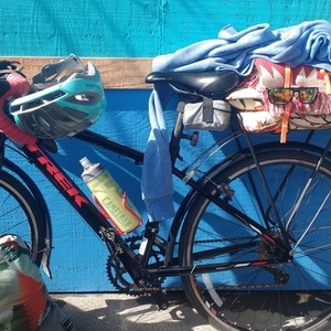 2016 Trek KRX Black and Red