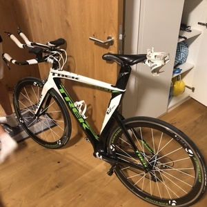 2012 Trek Speed Concept 7.8 White, Black, and Green