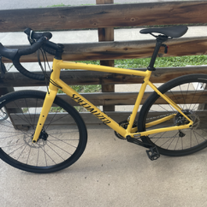 2022 Specialized Diverge E5 Yellow or Gold