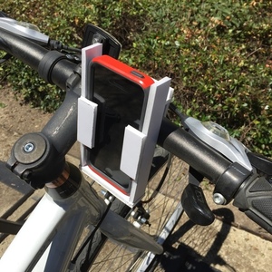 2012 Diamondback Clarity White