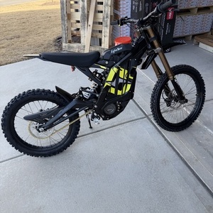 2025 Surron light bee x e-motorcycle Black