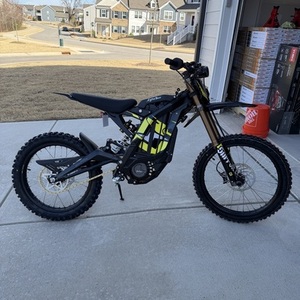 2025 Surron light bee x e-motorcycle Black