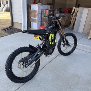 2025 Surron light bee x e-motorcycle Black