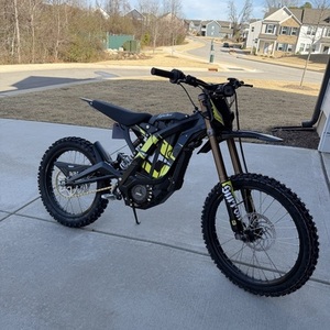 2025 Surron light bee x e-motorcycle Black