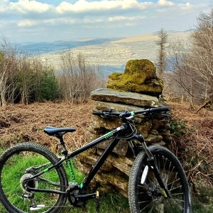 2023 Pinnacle 2023 Pinnacle Kapur 1 Mountain Bike Black