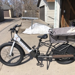 Radio Flyer L885 White