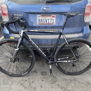 2019 Cannondale SuperX Black and White