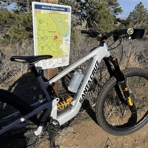 2024 Santa Cruz Heckler sl Silver, gray or bare metal