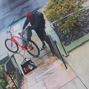 Nirve inferno beach cruiser Red