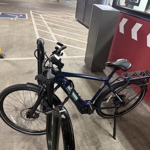 2022 Giant Explore E+ 2 GTS 28MPH Blue