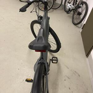 2025 Decathlon E-Bike SUV Trekkingrad 28 Zoll E-ACTV... Silver, gray or bare metal