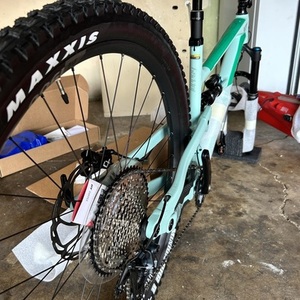 2025 YT Jeffsy AL Core 2 Teal