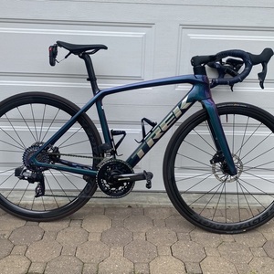 2023 Trek Emonda SLR Purple