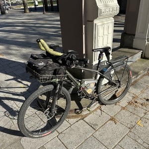 2022 Priority Bicycles 600x Silver, gray or bare metal