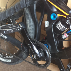 2017 Kinesis Kinesis TFM 636 27.5+ Orange, Blue, and Black
