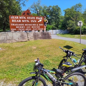 2023 Trek Marlin 4 Black