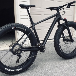 2018 Trek Farley Black