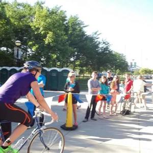 1980 Fuji Palisade Blue and White