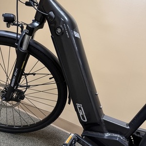 iGo Electric Bikes Discovery Atwater Black
