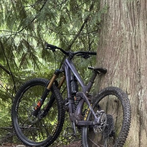 2021 Transition Bikes Spire Purple