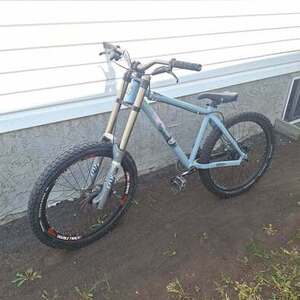2008 Ironhorse Bicycles Sachem 3.0 Silver, gray or bare metal