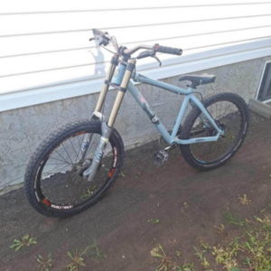 2008 Ironhorse Bicycles Sachem 3.0 Silver, gray or bare metal