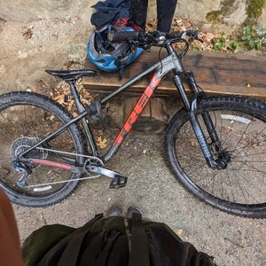 2023 Trek Trek Roscoe 8 Black