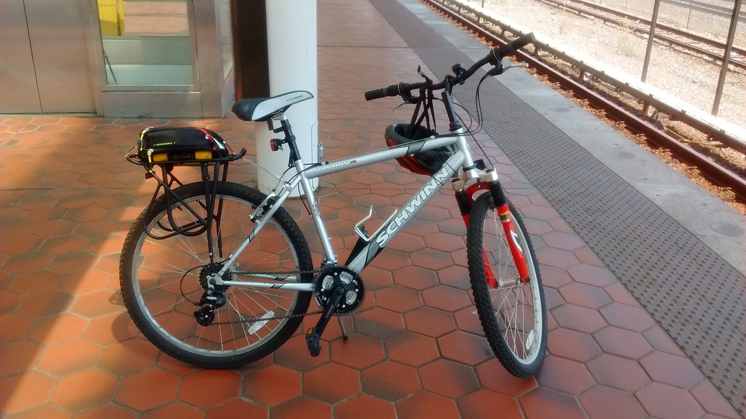 schwinn solution bike