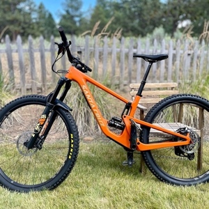 2022 Santa Cruz Hightower Orange