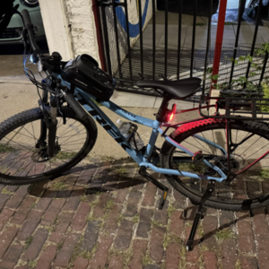 Trek Marlin Blue