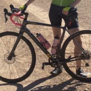 Cannondale 700 F Synapse Crb 105 Black and Silver, gray or bare metal