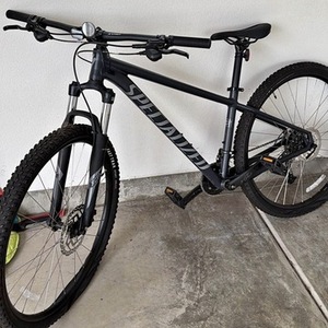2021 Specialized Rock Hopper Black