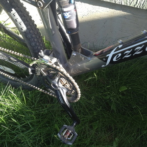 2008 Fezzari Cascade Peak Silver or Gray and Blue