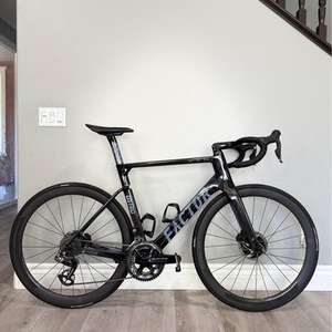 2021 Factor Ostro Vam Black