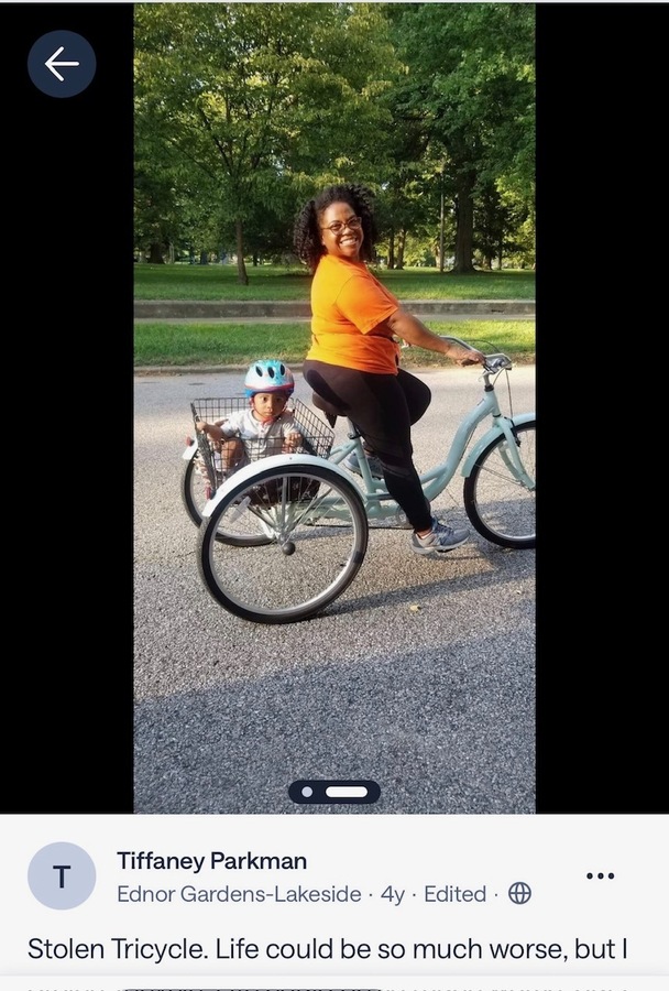Tricycle photo