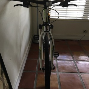 GT Bicycles Transeo White