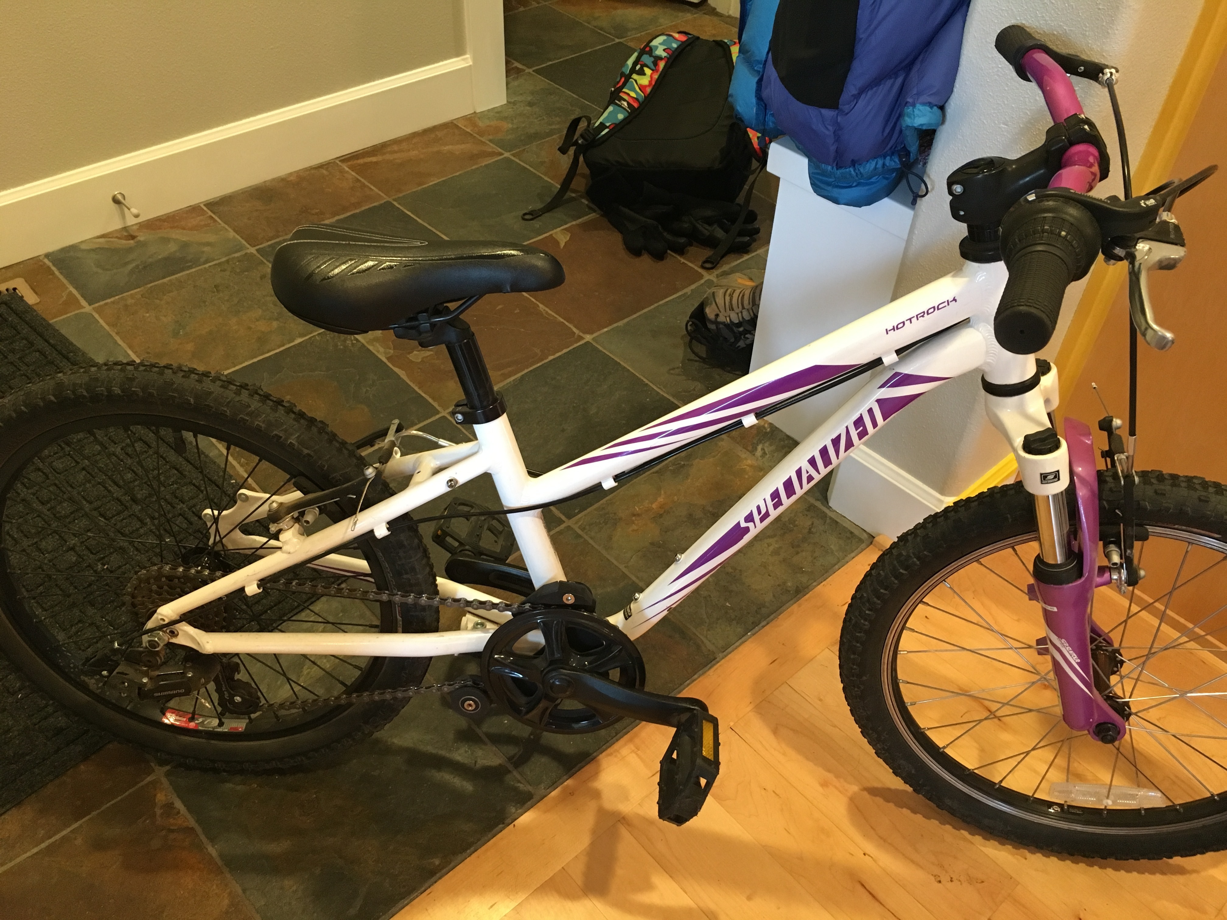 specialized hotrock 18