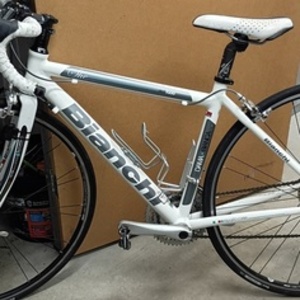 Bianchi Infinito CV Dama Bianca Ultegra Compact