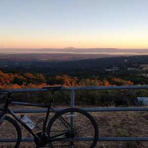 2017 Jamis Renegade Exploit Silver or Gray