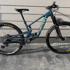 2024 Juliana Bicycles Furtado Blue