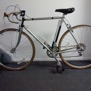 1976 Viscount Aerospace Silver or Gray