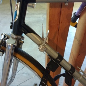 1976 Viscount Aerospace Silver or Gray