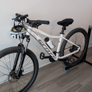 SCOTT Contessa Active 60 White
