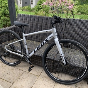2025 Hylx Leox Silver, gray or bare metal